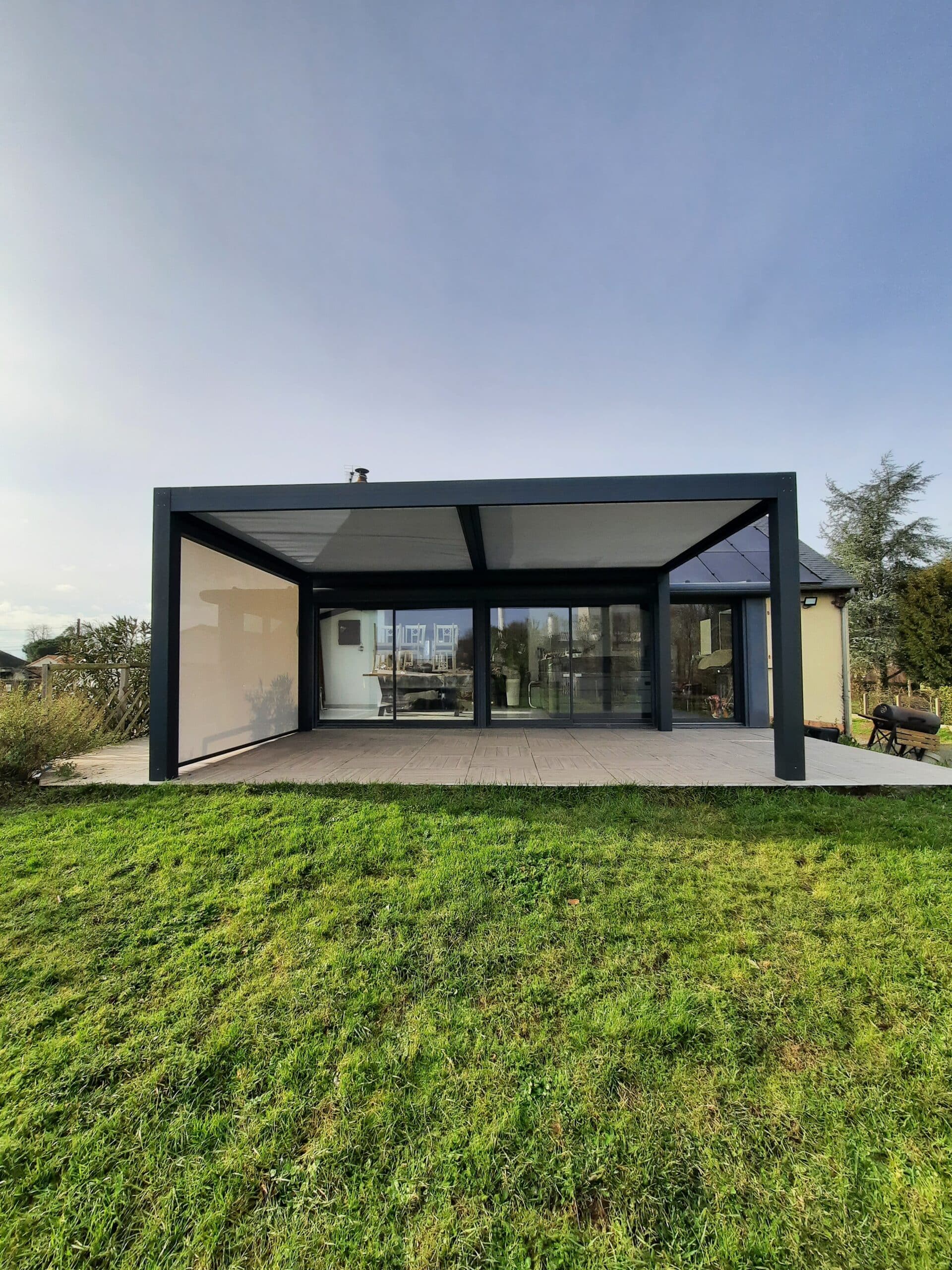 Pergola toile aluminium Saint Florent le Vieil