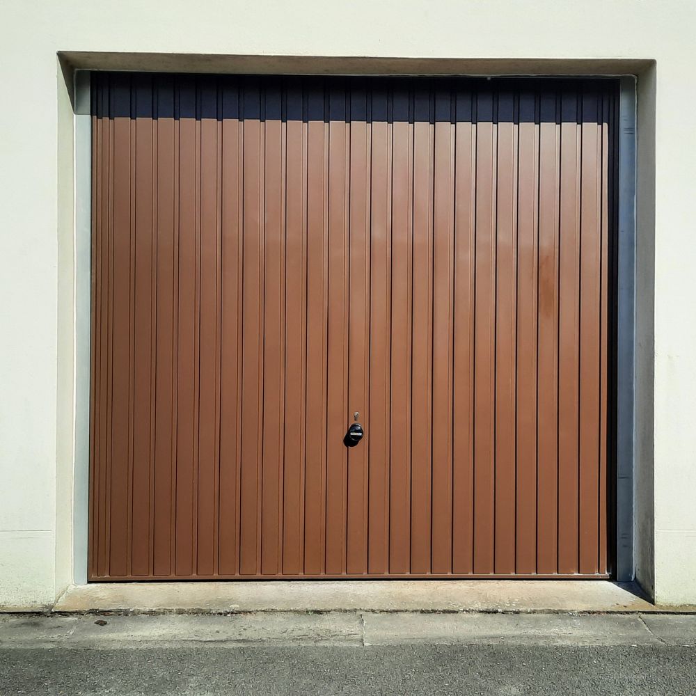 porte de garage basculante à Angers